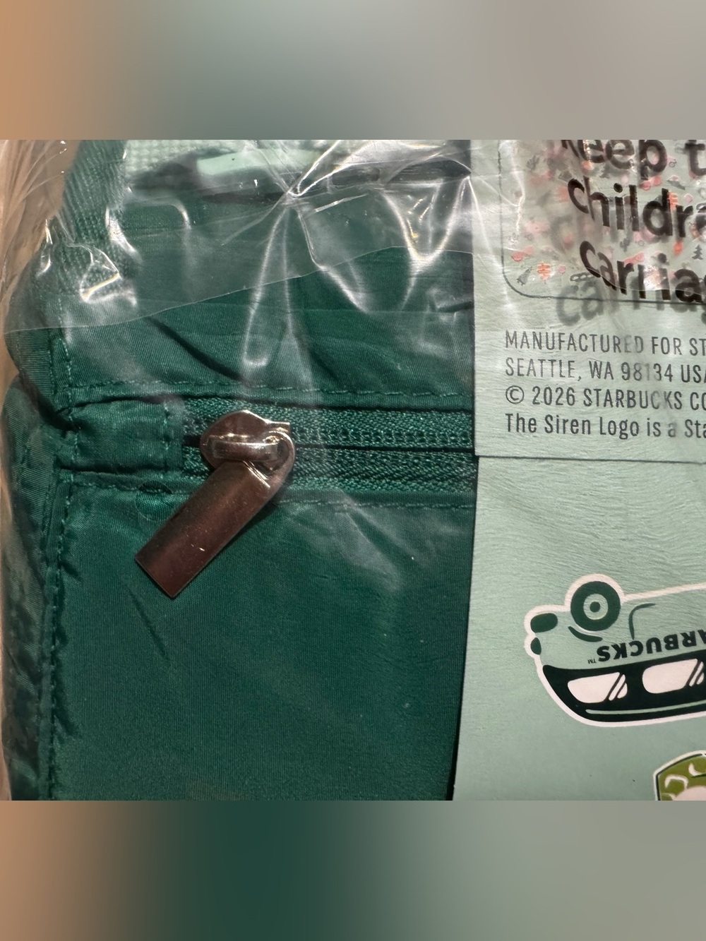 Starbucks Road Trip Collection - Limited Edition Picnic Blanket - Picture 11 of 13